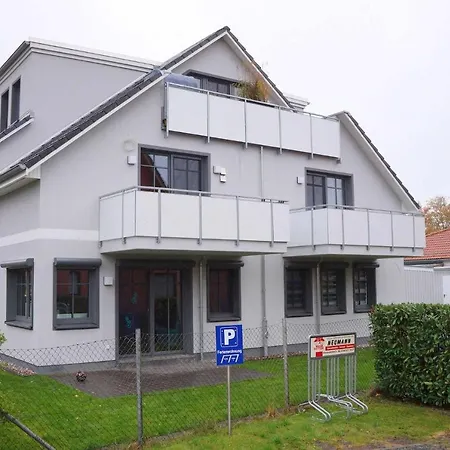 Lindenstrasse 13 4 * Zingst